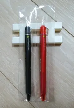 フリクション　0.5mm　黒赤　ボールペン　フリクションボール