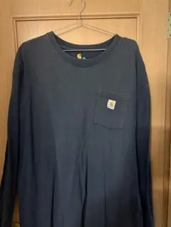 値下げ即購入可　カーハート　長袖　大きめ　パーカーの上から羽織る