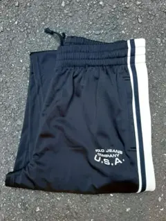 Item thumbnail for item 5d03f80f-0eee-4247-8ef7-2b4f15c0ab19