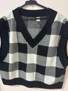 H&M ブラック ホワイト チェック柄 ニットベスト