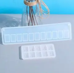 【値下げOK】シリコンモールド 掛け札 数字板 UVレジン 看板型