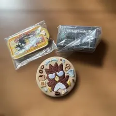 未使用　レアなサンリオ刺繍缶バッジ　バツ丸　ガチャガチャ　カセット