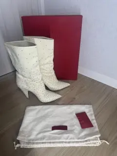 Valentino アイボリー スタッズロングブーツ