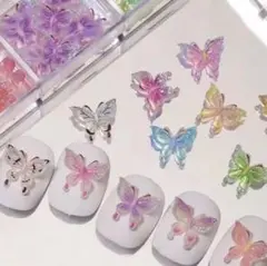 蓄光パーツ　蝶 ネイルパーツ　バタフライ　43個