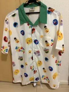 セサミストリート 半袖シャツ 総柄 ユニバーサルスタジオ