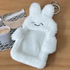 【新品未開封】 712 トレカケース トレカホルダー 愛想笑いのうさぎ