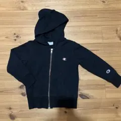 Champion ブラック フルジップパーカー 110