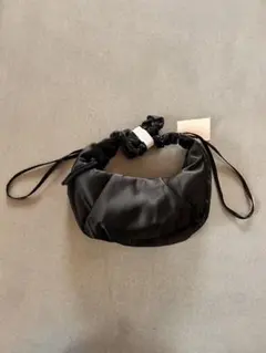 新品ZARA ブラック 織りショルダーバッグ