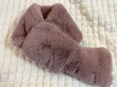 BEAUTY&YOUTH フェイクファーマフラー　ピンク