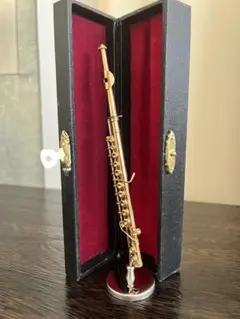 Item thumbnail for item edbea7e2-95c9-4eff-9efd-054b52d7a65a