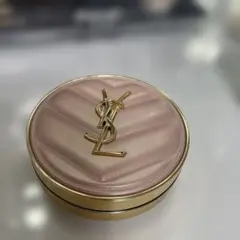 YSL クッションファンデーション ピンク ケース