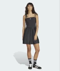 adidas アディダス　リボンプリーツミニドレスのサムネイル