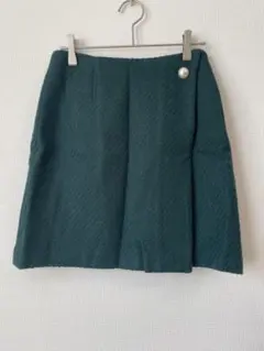 NATURAL BEAUTY BASIC ダークグリーン スカート Sサイズ