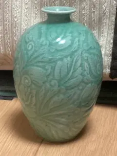 青緑色の花瓶 陶器製 花模様 【未使用品】 - メルカリ