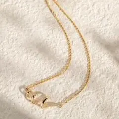 【新品　未使用】 波形ネックレス 　ゴールド