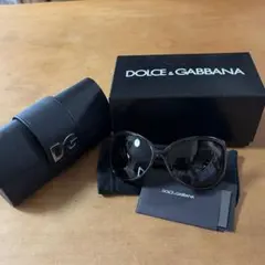 Dolce & Gabbana ブラウン サングラスのサムネイル