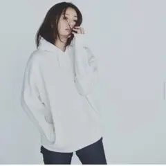 loin. ニットパーカー