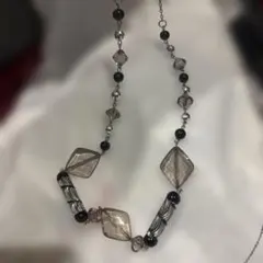 ビーズネックレス ブラック グレー系　ロングネックレス