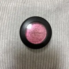 MAC ピンク パウダーアイシャドウ
