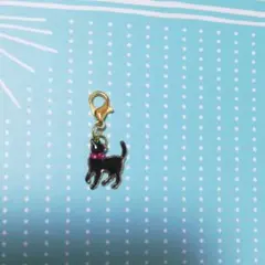 黒猫のチャーム　黒猫のマスクチャーム　リボン濃いピンク　レジン