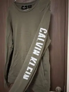 CALVIN KLEIN 長袖トレーナー