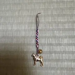 犬 ストラップ 鈴付き　寝つけ