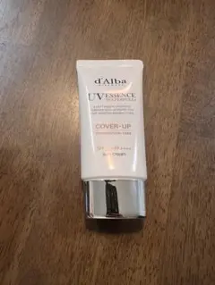 外箱付き　d'Alba UVエッセンス サンスクリーン カバータイプ