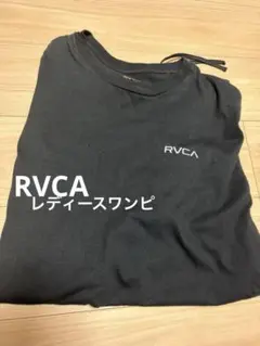 美品！！RVCA ブラック Tシャツ バラデザイン　ワンピース　サーフ　Mサイズのサムネイル