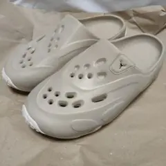 Jordan ローム サンダル ベージュのサムネイル