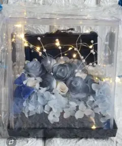 宝箱フラワ一LED付き プリザーブド造花ケー ス入り