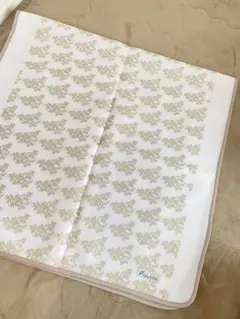 グラント イーワンズ　ホルミシスシーツ