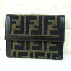 FENDI　フェンディ　ズッカ柄　折り財布　イタリア製　ヴィンテージ