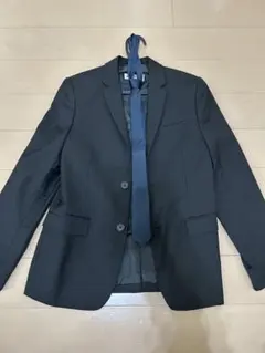 H&M ブラックスーツ 140cm ネクタイ付き