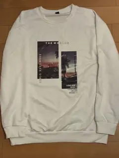 ホワイト スウェット グラフィックプリント