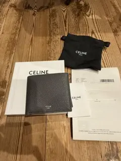 CELINE 二つ折り財布 グレインドカーフスキンのサムネイル