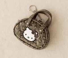 ローリーズファーム　ハローキティ　キルティングボストンキーチャーム