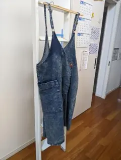 Item thumbnail for item e6f4cfd6-564f-4c1d-84c1-f5d039fe2a75