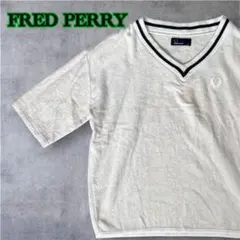 FRED PERRY Vネック 半袖パイル生地ロゴ ライン入り クリーム色10のサムネイル