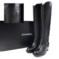 《未使用級》CHANEL シャネル ロングブーツ ココマーク 黒系 G26069のサムネイル