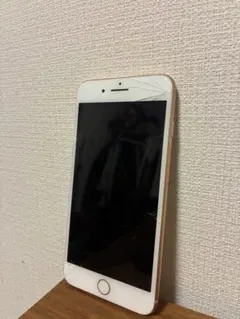 iPhone 8 Plus ゴールド ひび割れあり
