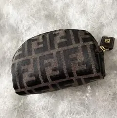 未使用保管品 FENDI フェンディ ズッカ柄 ミニポーチ 中古・古着通販】FENDI (フェンディ) ズッカ柄ミニポーチ