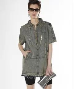 Item thumbnail for item 3235fc2c-ee25-4ce9-9d28-58b6d8b16c18