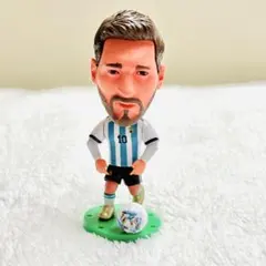サッカー ワールドカップ トロフィー フィギュア メッシ - メルカリ