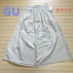 未使用タグ付き 定価2490円 GUフレアミディスカート