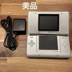 【美品】ニンテンドーDS 初期 本体 ピュアホワイト 充電器付き