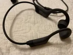 骨伝導イヤホン 新登場 bluetooth マイク付き　HS3 耳栓