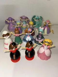 ハッピーセット リカちゃん 13体（ひみつのおもちゃ込み）