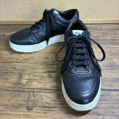 （K26399）JIMMY CHOO レザー スニーカー 37（約24㎝）のサムネイル