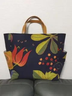 Item thumbnail for item 136814c5-4ac8-404f-b46d-42366d26f203