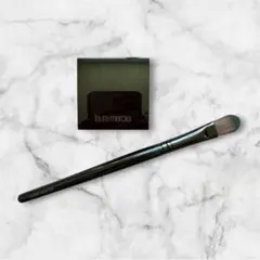 ローラメルシエ シークレットブラーリングパウダー フォーアイズ ブラシ付きのサムネイル